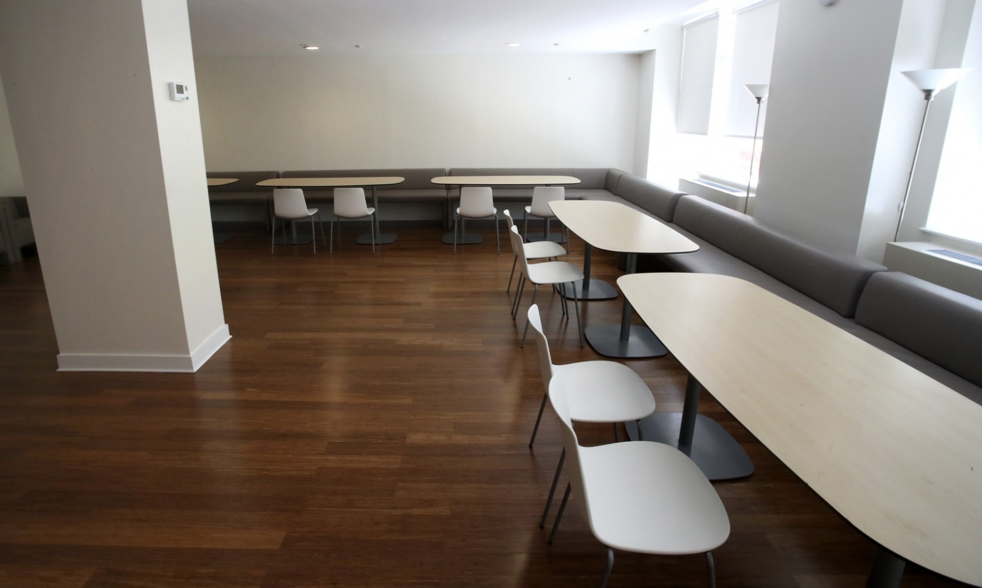3260 Henry Hudson Parkway Common room