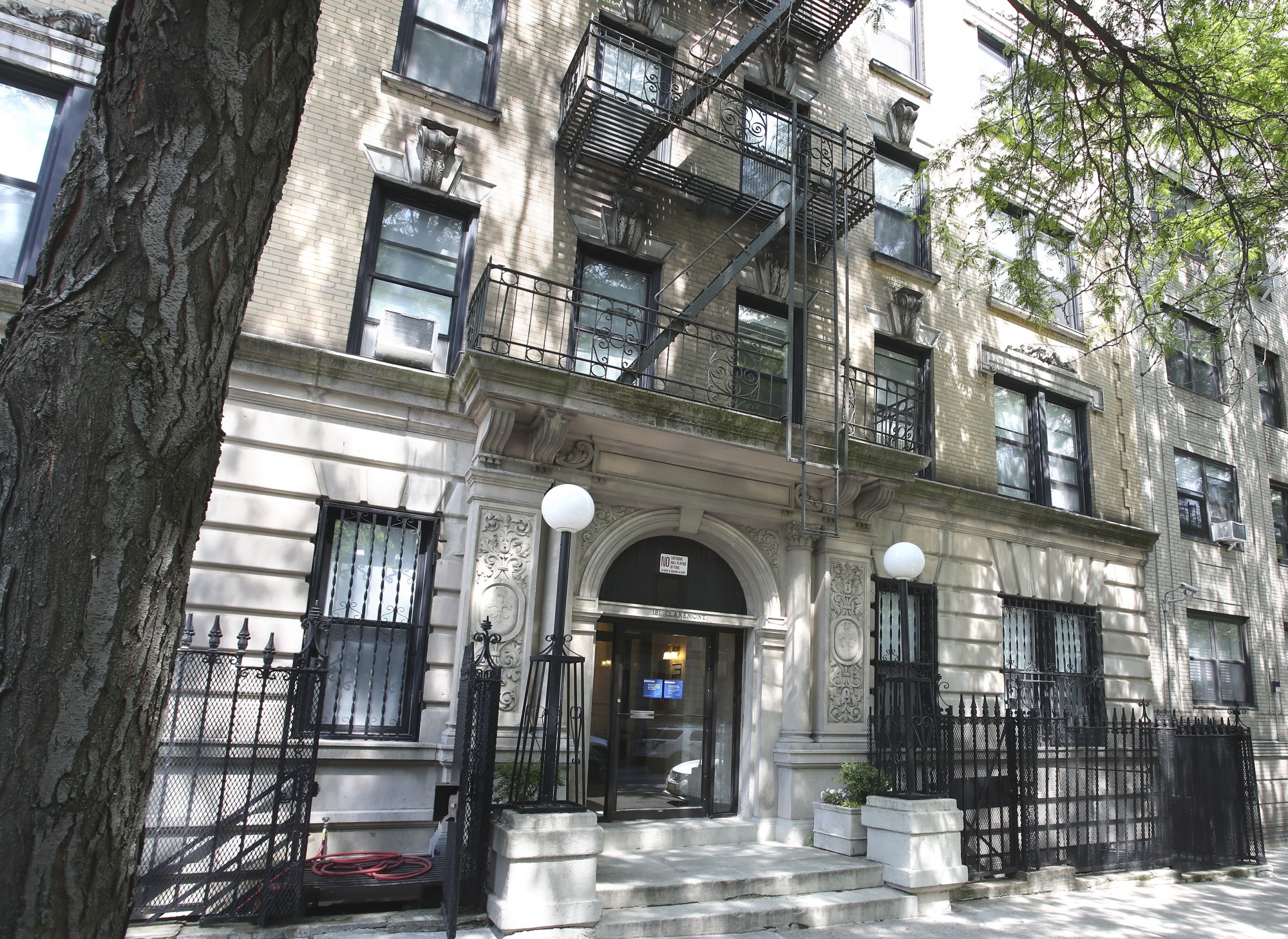 181 Claremont Avenue Entrance