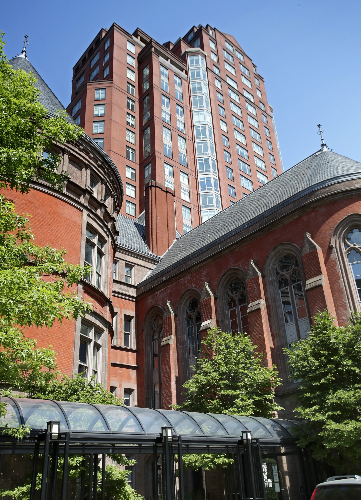 455 Central Park West