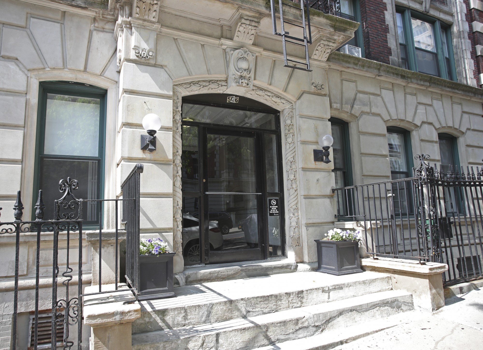 506 West 113th Street entrance