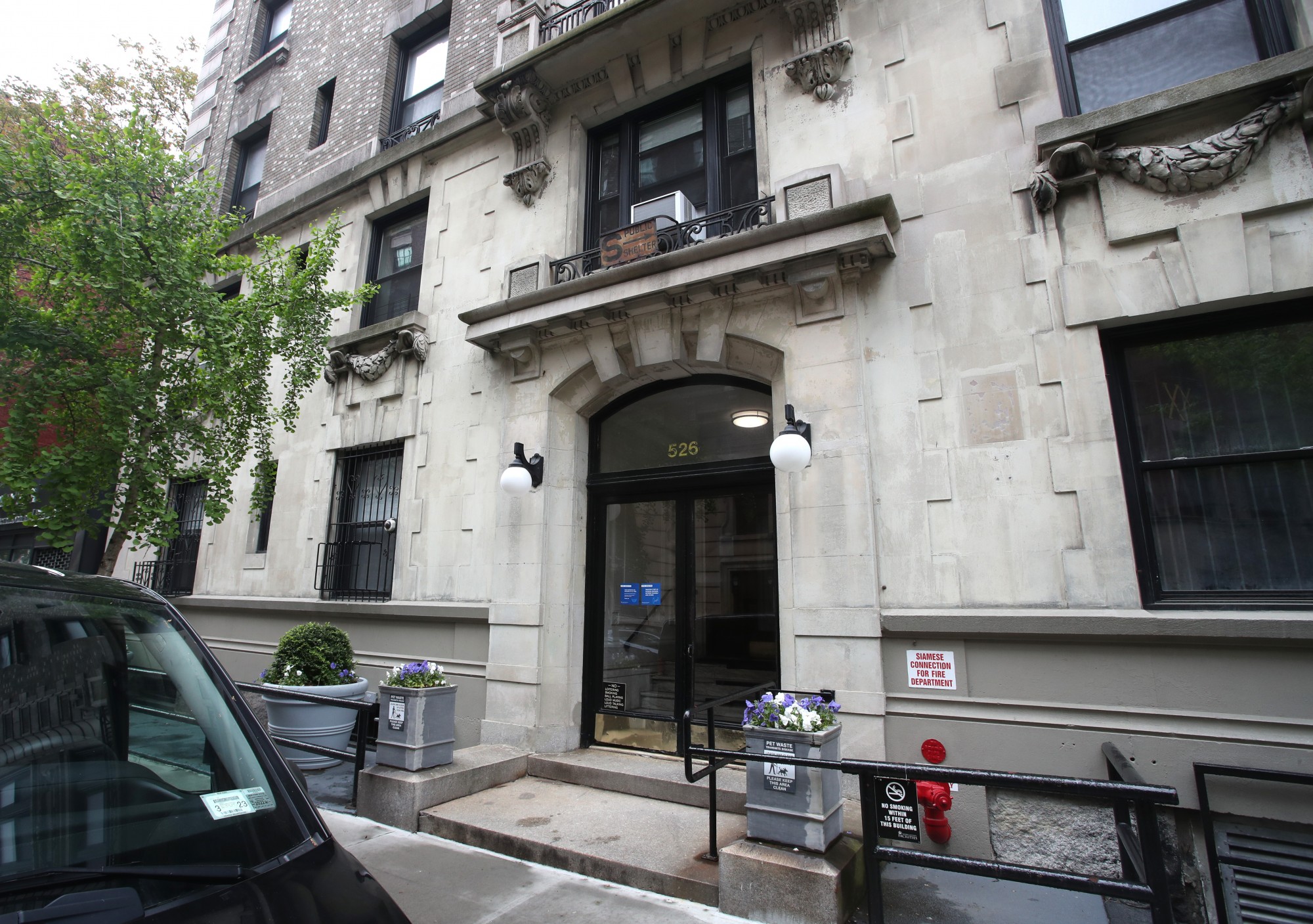 526 West 113th Street entrance