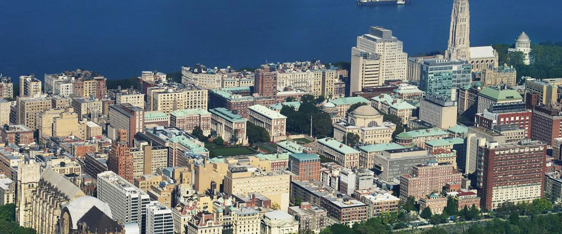 Aerial photo of Morningside Park, Morningside Campus and the Hudson River